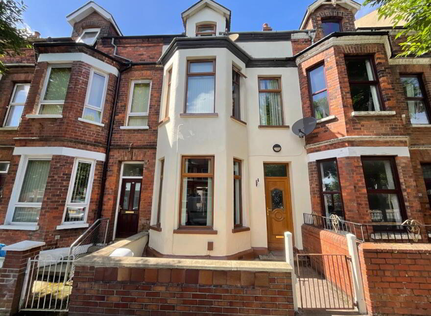 94 Woodvale Road, Belfast, BT13 3BU photo