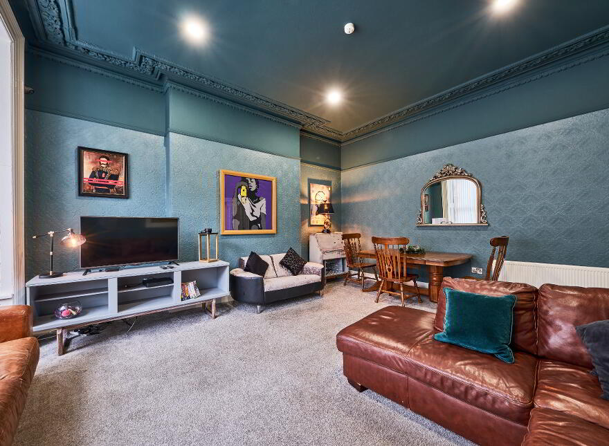 22 The Square, 22 Crawford Square, Derry, BT48 7HT