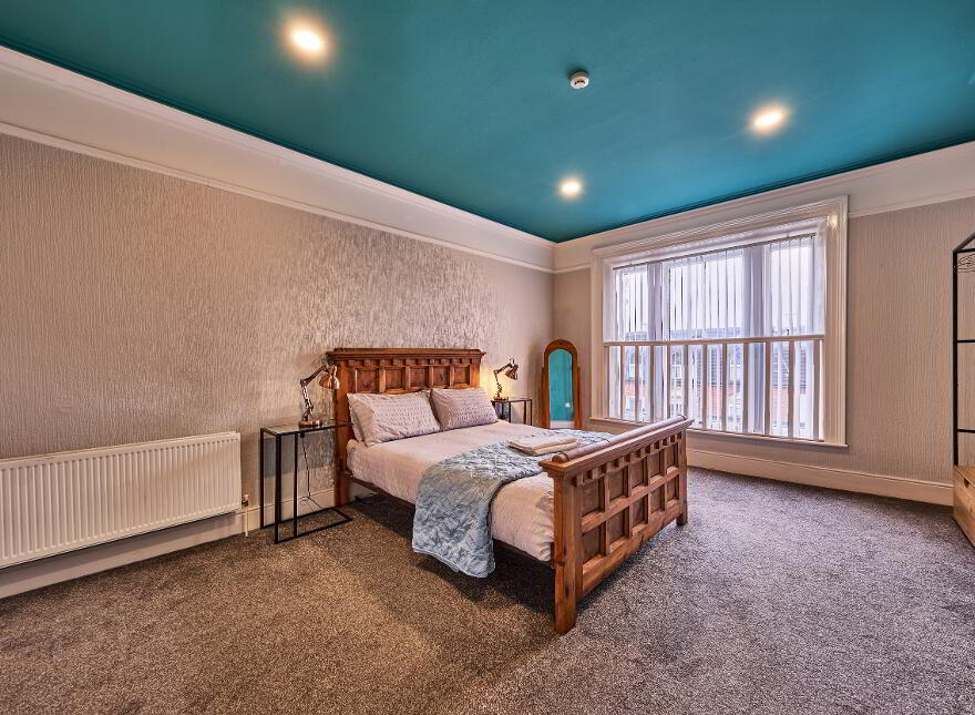 22 The Square, 22 Crawford Square, Derry, BT48 7HT