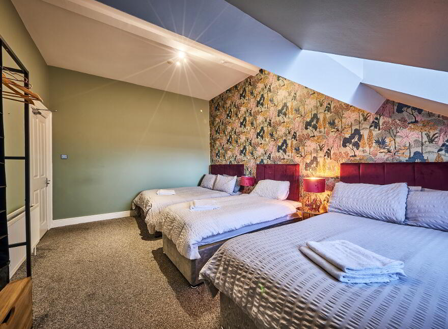 22 The Square, 22 Crawford Square, Derry, BT48 7HT
