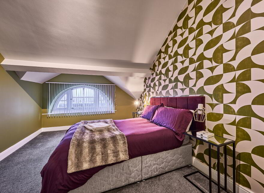 22 The Square, 22 Crawford Square, Derry, BT48 7HT