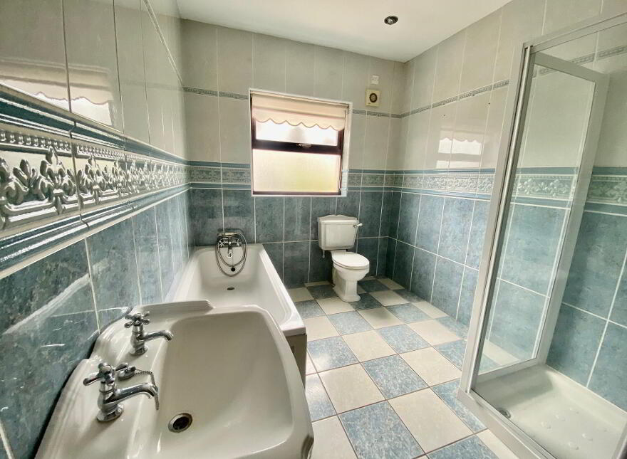 10 Whitehall Gardens, Ballycastle, BT54 6WE