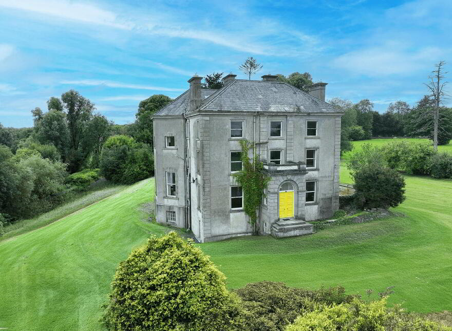 Rathnally House, Trim photo