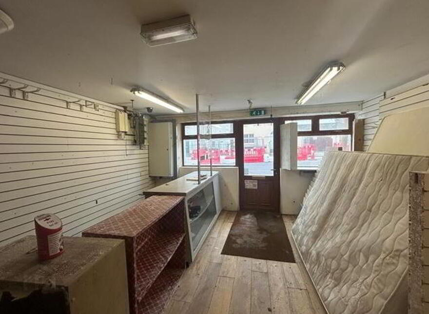 Pound St, Ballaghaderreen, F45TC62