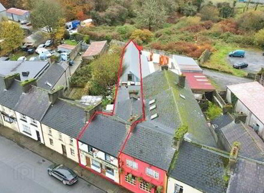 Pound St, Ballaghaderreen, F45TC62
