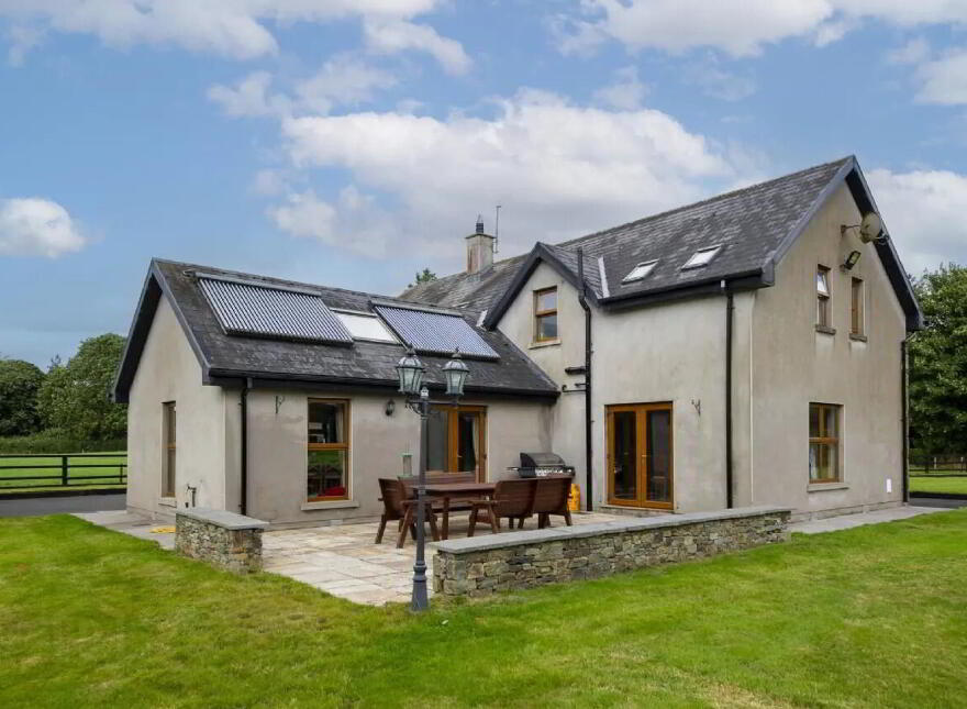 Stonebridge Farmhouse, Ahacross, Kildorrery, P67R963
