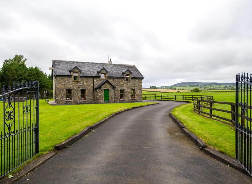 Stonebridge Farmhouse, Ahacross, Kildorrery, P67R963