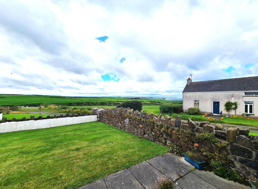 5 Aird Clachan, Bushmills, BT57 8AS
