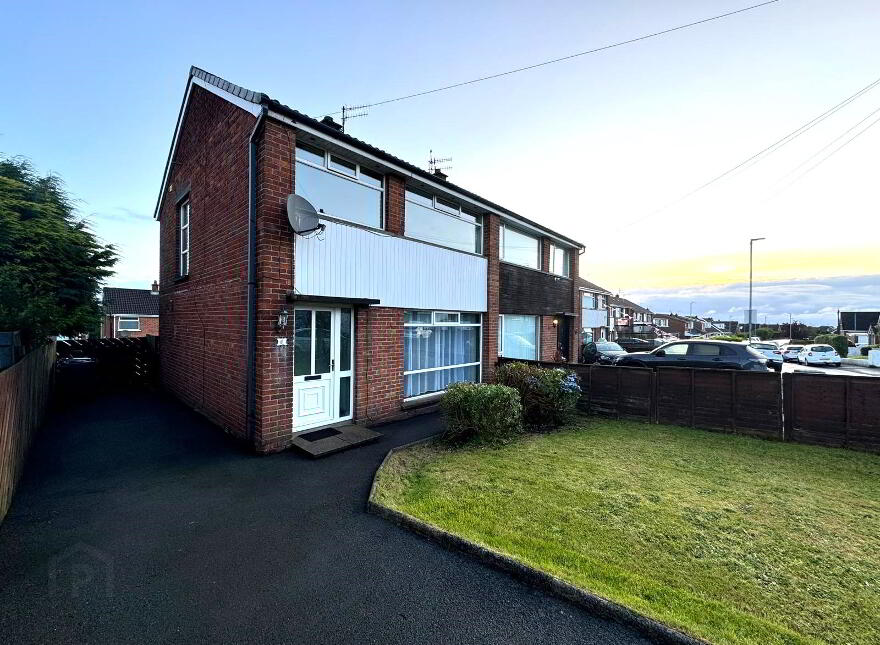 6 Ravelston Park, Newtownabbey, BT36 6PQ