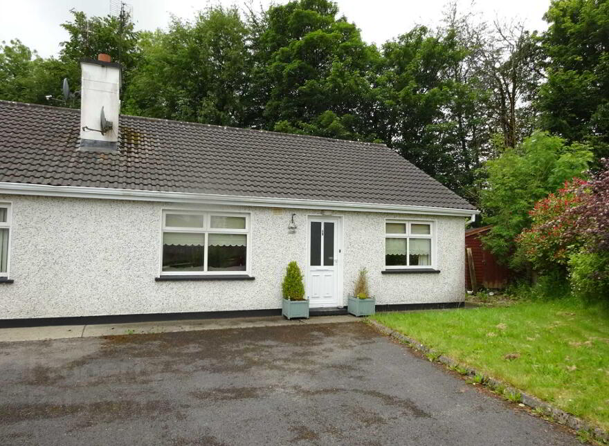 1b Beechpark, Ballyhaunis, F35XA00 photo