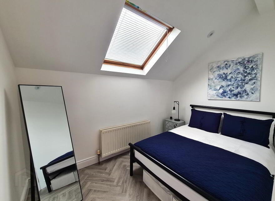 Apt 5 81, Eglinton Street, Portrush, BT56 8DZ
