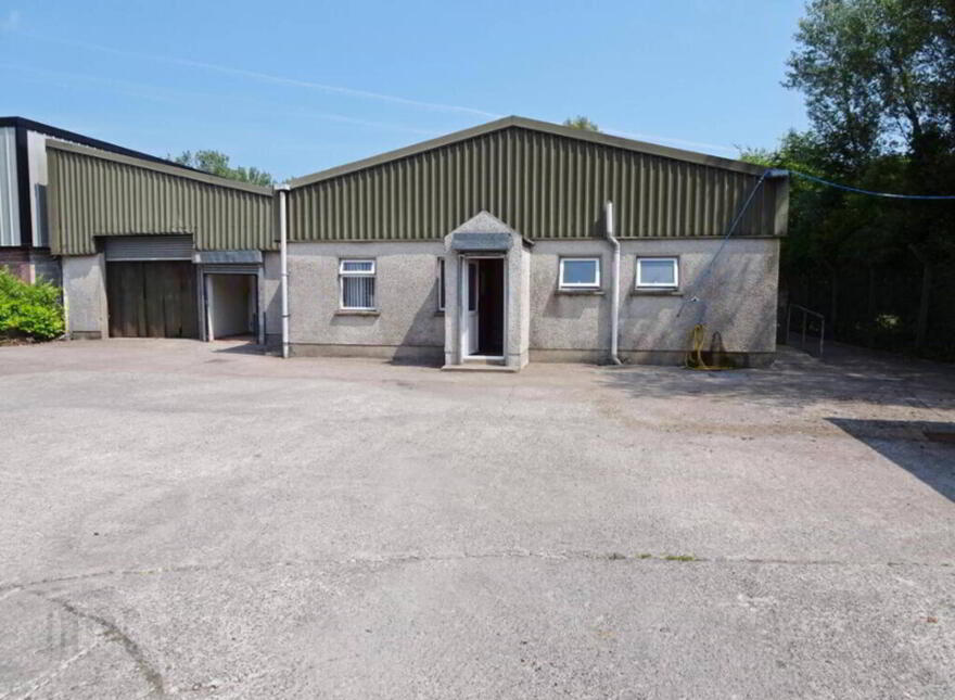 2 Blackstick Road, Enniskillen, BT74 4EB