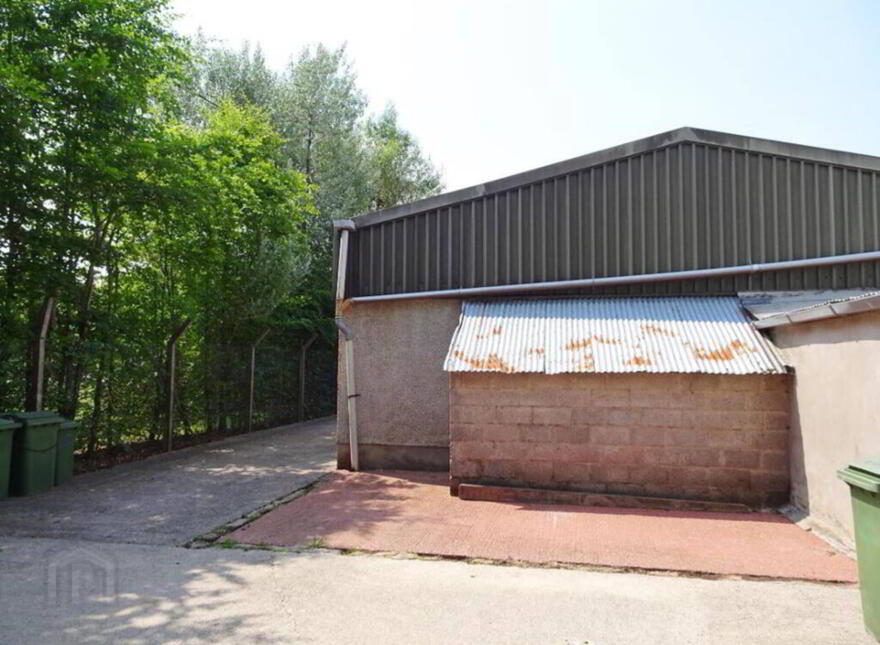 2 Blackstick Road, Enniskillen, BT74 4EB