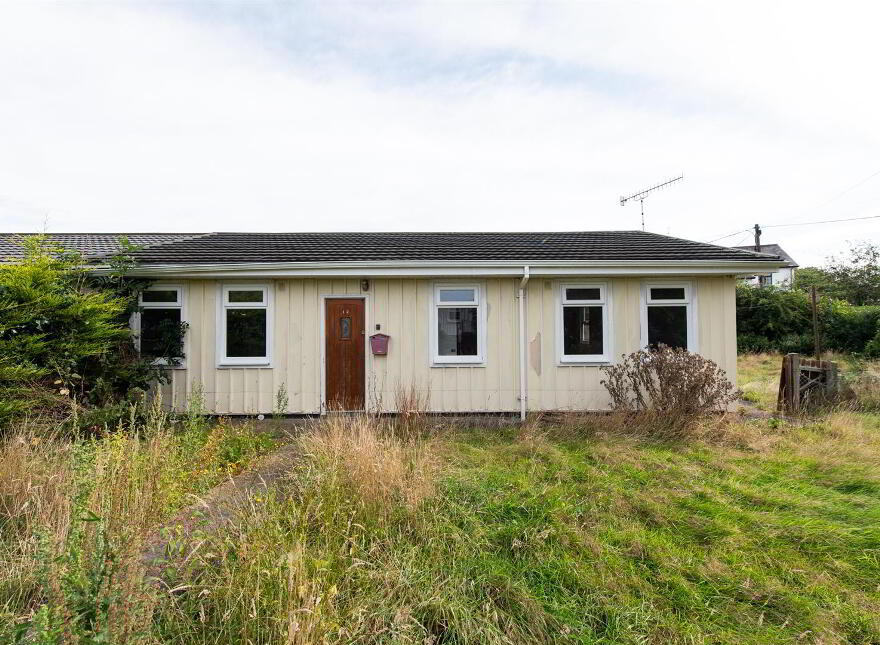 12 Huntly Bungalows, Banbridge, BT32 3BW photo