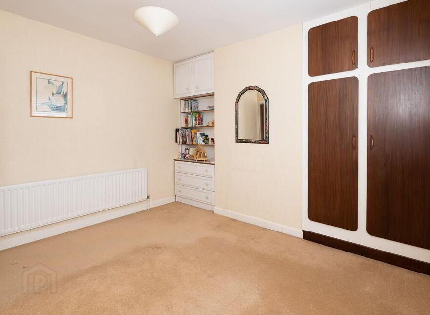 Geroan, 136 Cherryfield Road, Walkinstown, Dublin, D12C4E4