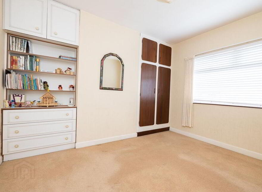 Geroan, 136 Cherryfield Road, Walkinstown, Dublin, D12C4E4