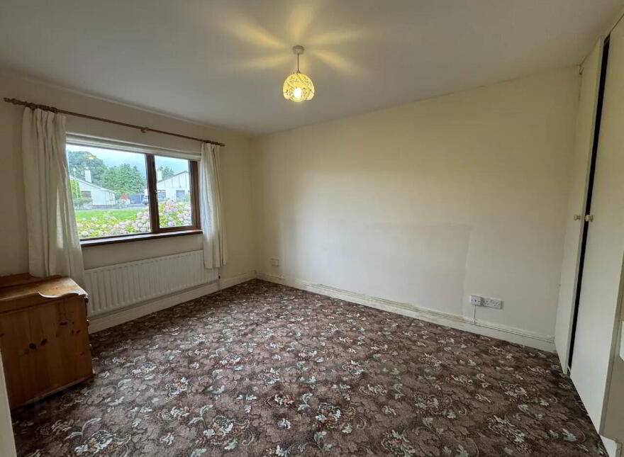 8 Oak Drive, Swinford, F12YN22