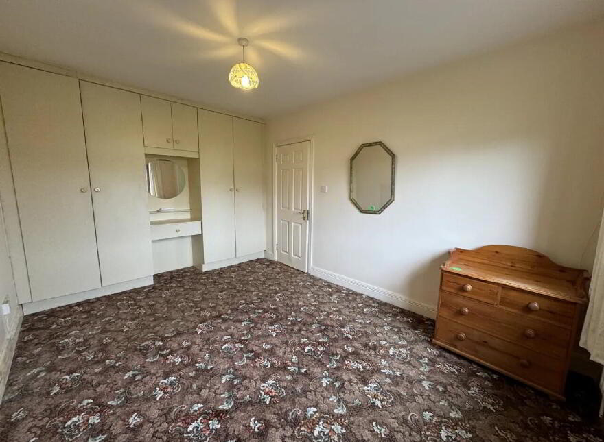 8 Oak Drive, Swinford, F12YN22