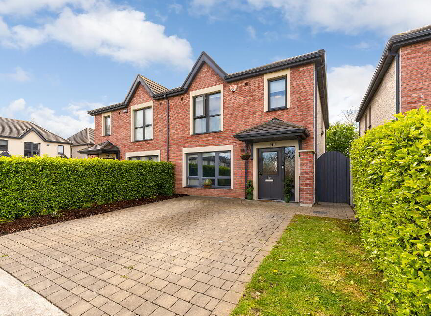 23 Ardsolus, Kingswood, Citywest, Dublin, D22W2P1 photo