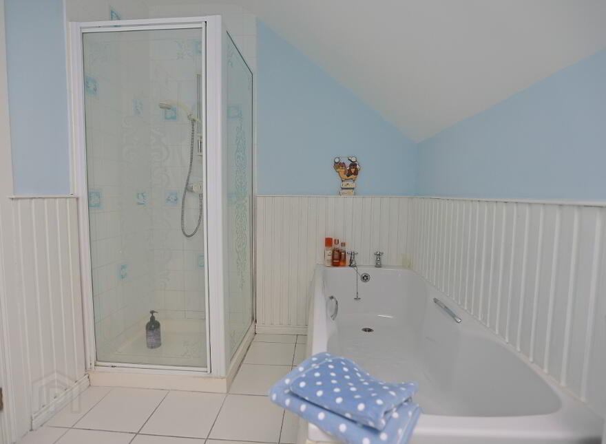 11 Tamnaghmore Road, Tandragee, Craigavon, BT62 2LS