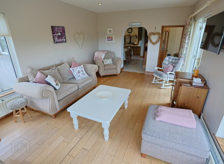11 Tamnaghmore Road, Tandragee, Craigavon, BT62 2LS