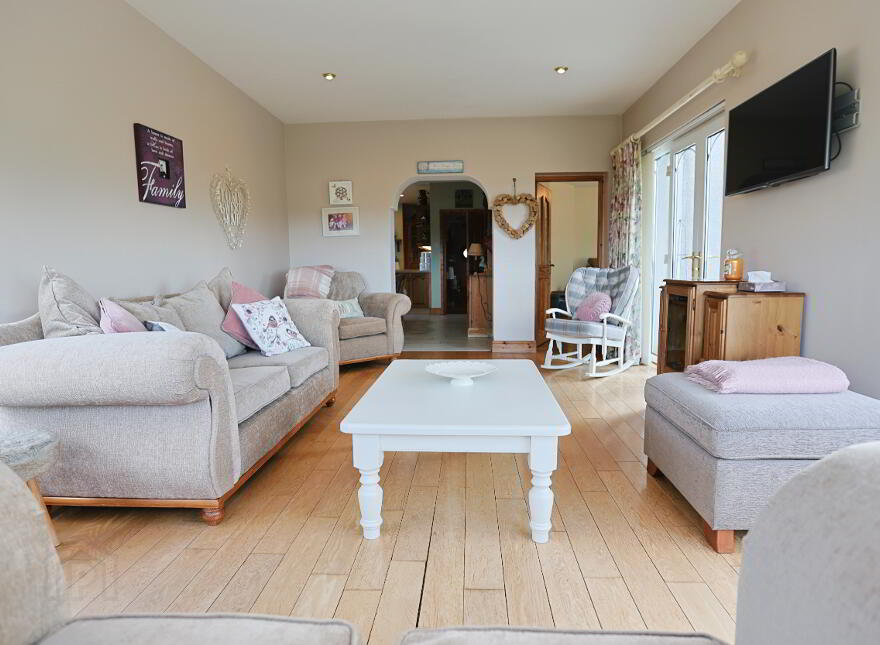 11 Tamnaghmore Road, Tandragee, Craigavon, BT62 2LS