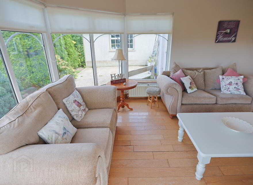 11 Tamnaghmore Road, Tandragee, Craigavon, BT62 2LS