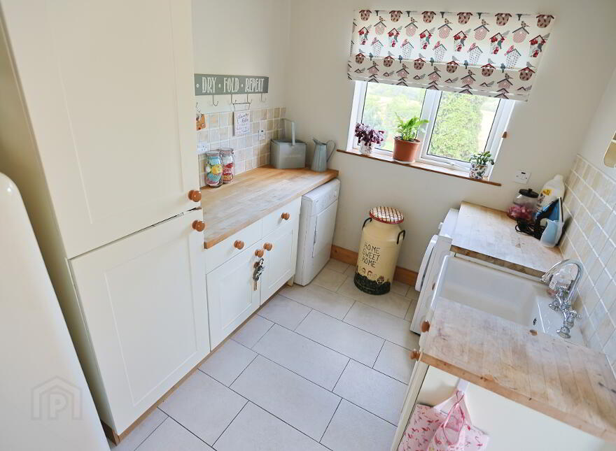 11 Tamnaghmore Road, Tandragee, Craigavon, BT62 2LS