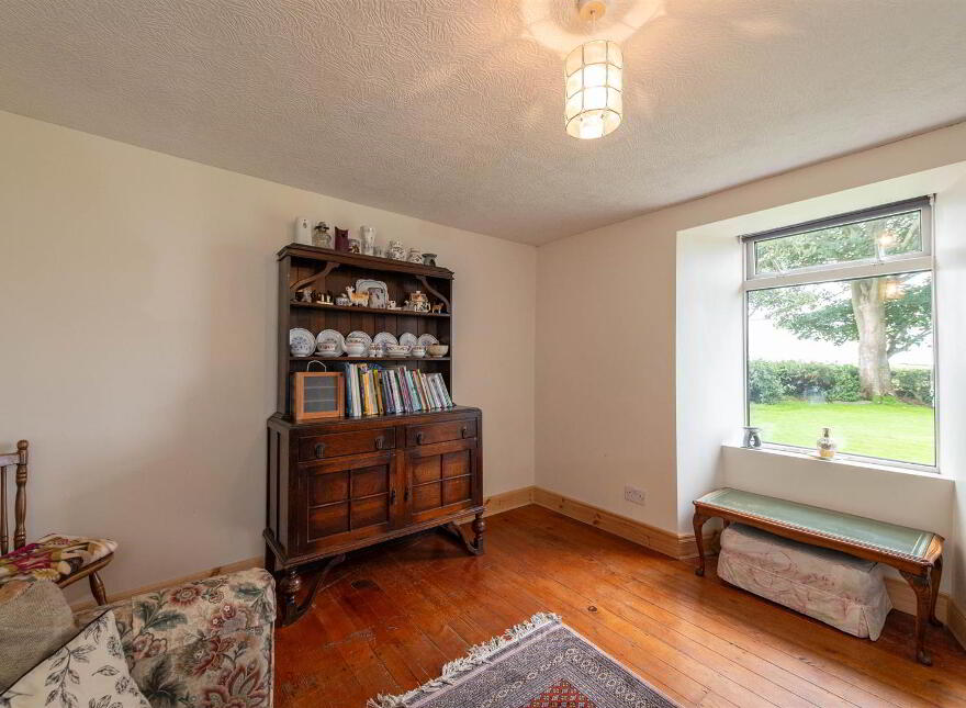 7 Lismore Road, Ballyhornan, Downpatrick, BT30 7SY
