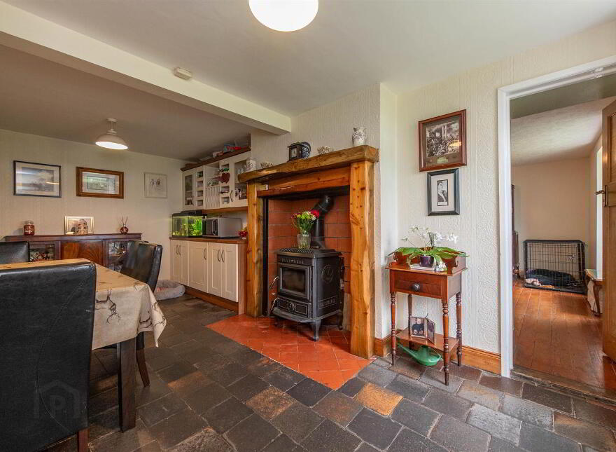7 Lismore Road, Ballyhornan, Downpatrick, BT30 7SY