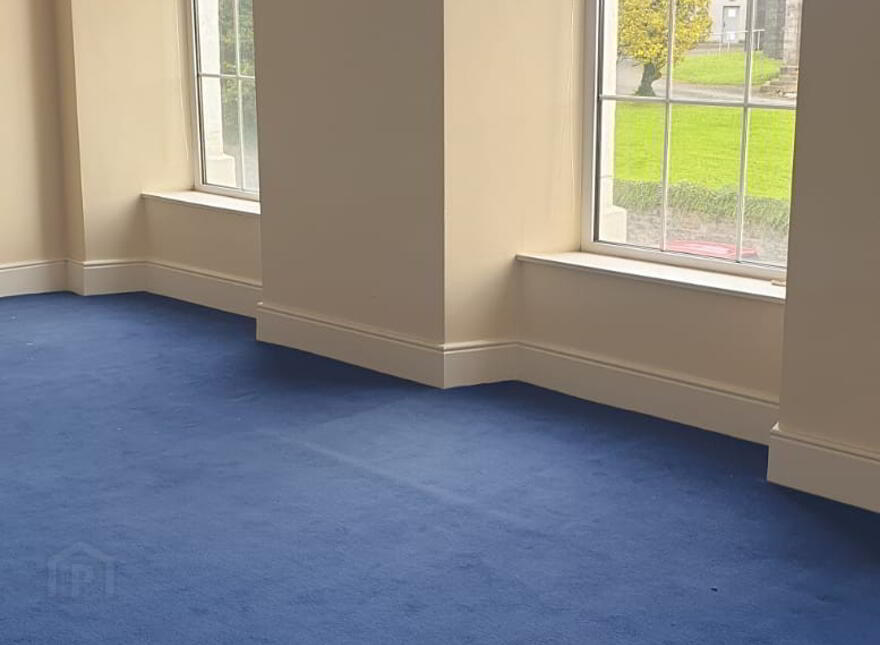 Farnham St, Cavan, H12K2T5