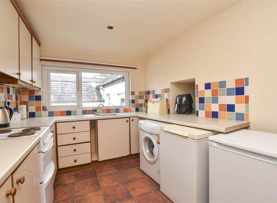 11 Marine Road, Carnlough, Ballymena, BT44 0HE