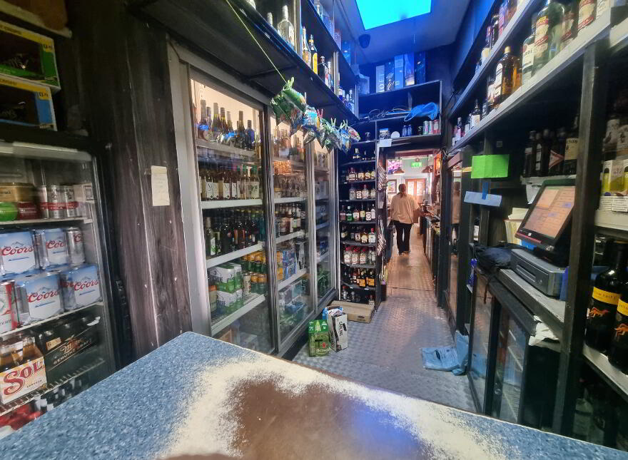 Devlin's Bar, 1 Castle Place, Strabane, BT82 8AW
