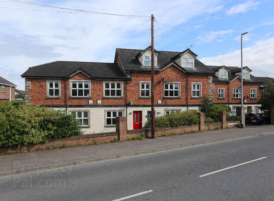 A2 Hillsborough Court, Hillsborough Road, Carryduff Belfast, BT8 8SU photo