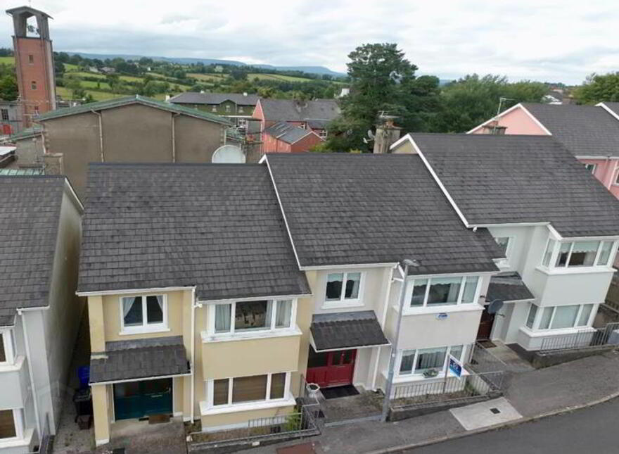 No, 1 Anville Court, Ballinamore, N41EC57