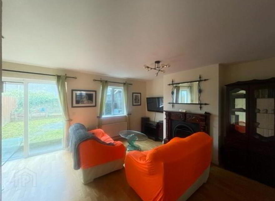 No, 1 Anville Court, Ballinamore, N41EC57
