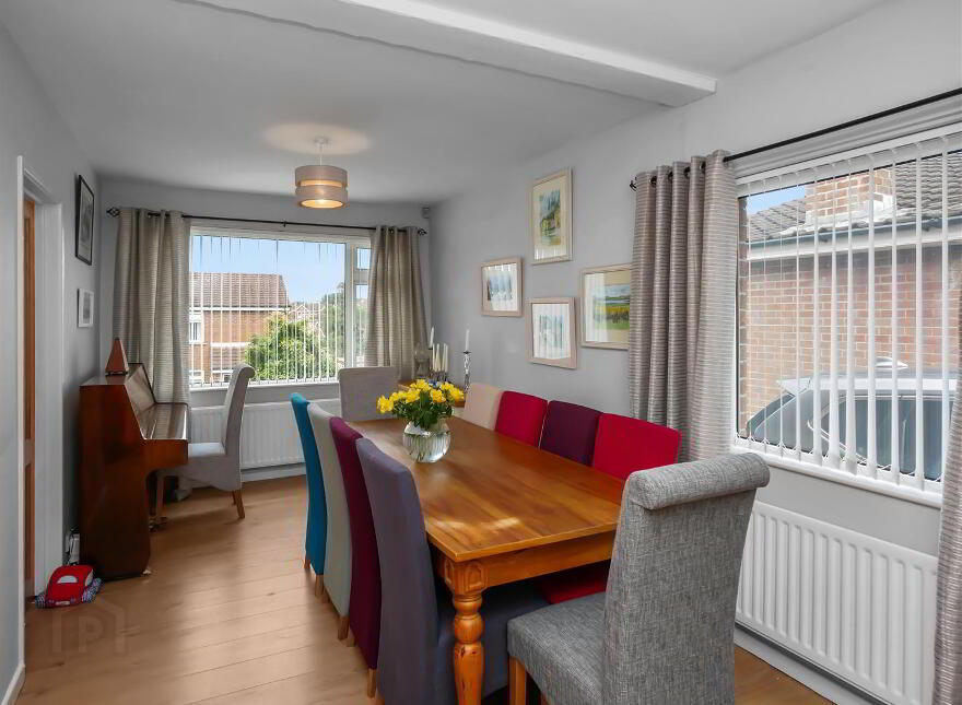 6 Cairnshill Drive, Cairnshill, Belfast, BT8 6RT