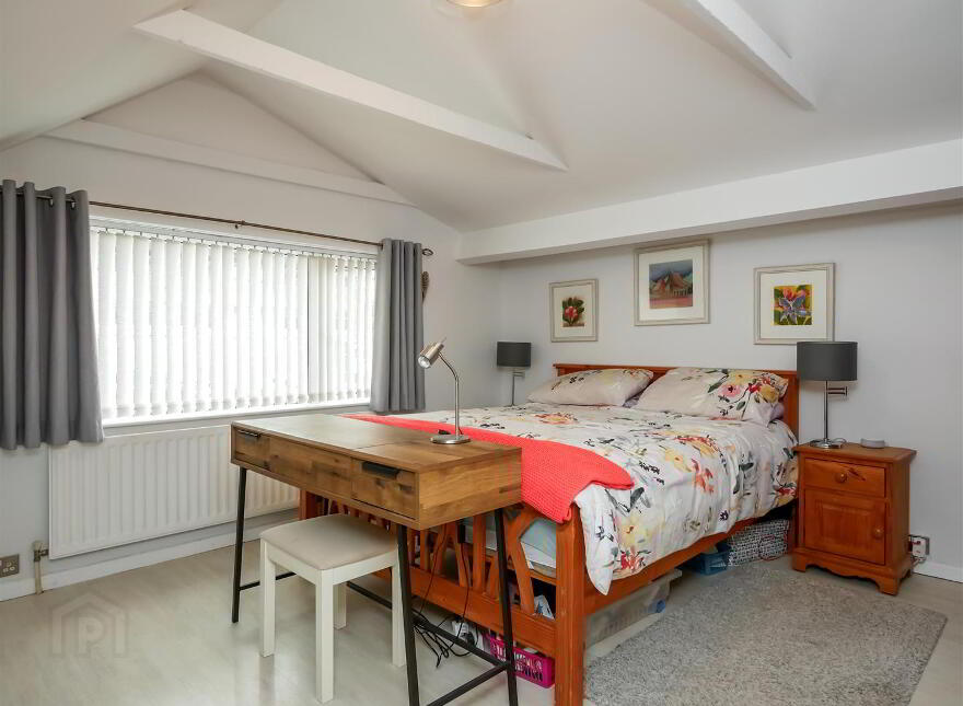 6 Cairnshill Drive, Cairnshill, Belfast, BT8 6RT