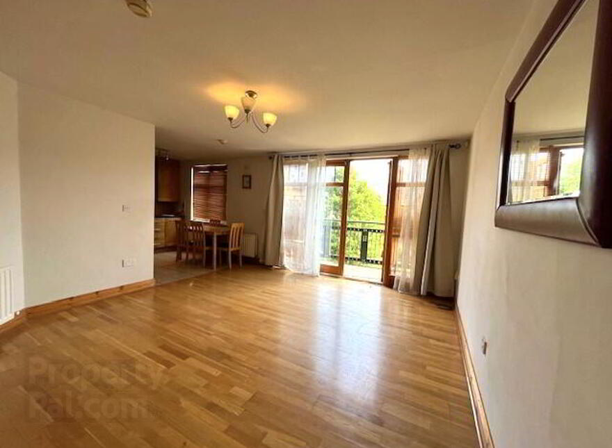 Woodbrook Crescent, Castleknock, Dublin, D15 photo