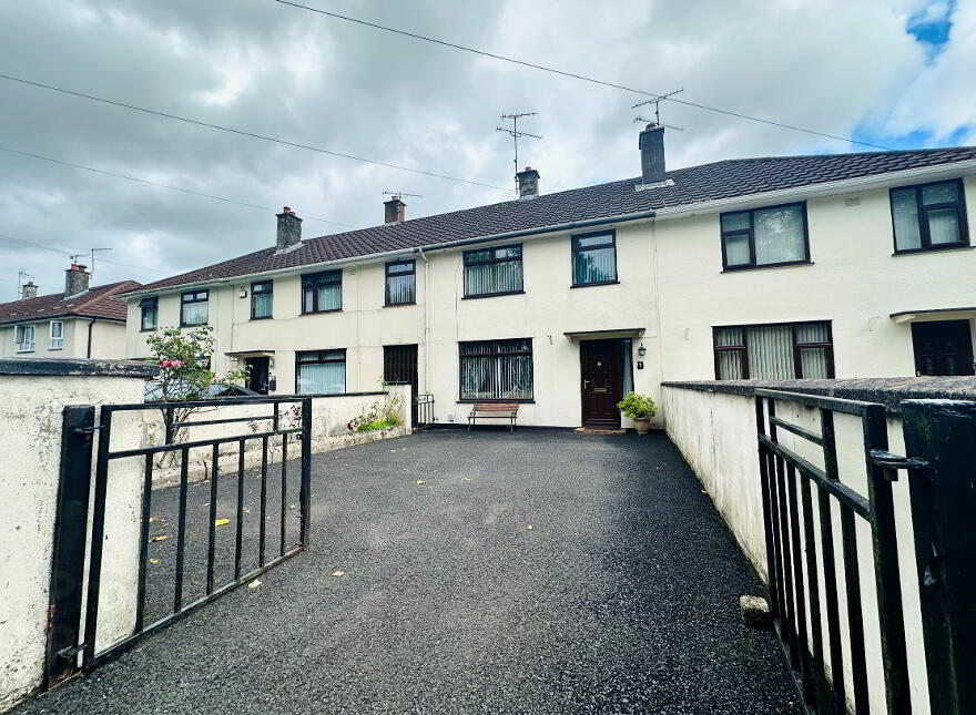 7 Greenview, Ballymena, BT43 6EP photo