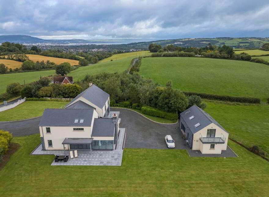 12 Gilnahirk Road West, Belfast, BT5 7SR