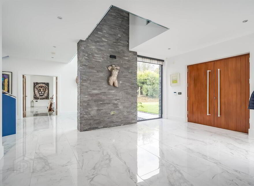 12 Gilnahirk Road West, Belfast, BT5 7SR
