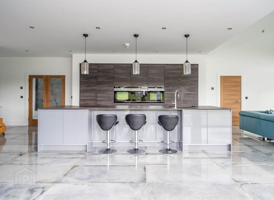 12 Gilnahirk Road West, Belfast, BT5 7SR