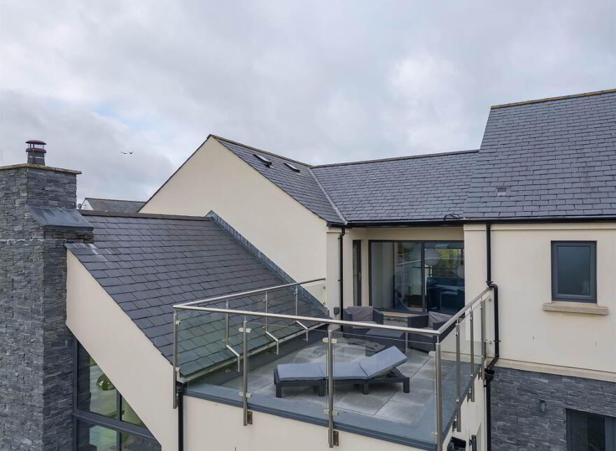 12 Gilnahirk Road West, Belfast, BT5 7SR