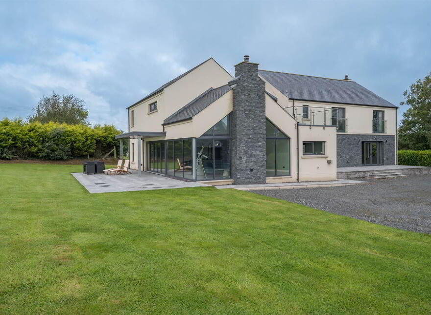 12 Gilnahirk Road West, Belfast, BT5 7SR