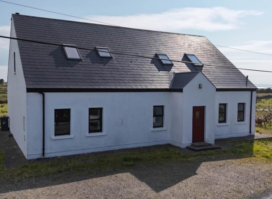 Carrickmacgarvey, Derrybeg, F92HD82 photo