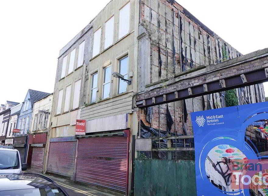 18, 20 Point Street, Larne, BT40 1HY