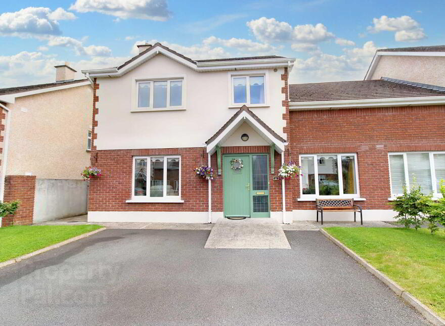 16 Springfort Meadows, Nenagh, E45KT38 photo