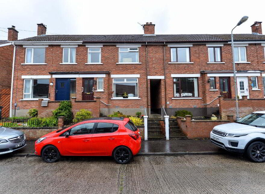 16 Knockmount Gardens, Belfast, BT5 6GP photo