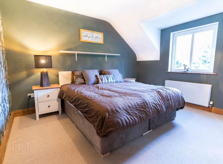 87 Mullynaburtlan Road, Lisnaskea, Enniskillen, BT92 5FT